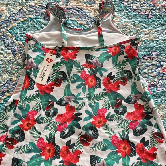 Kate Kasin tankini - Picture 5 of 10